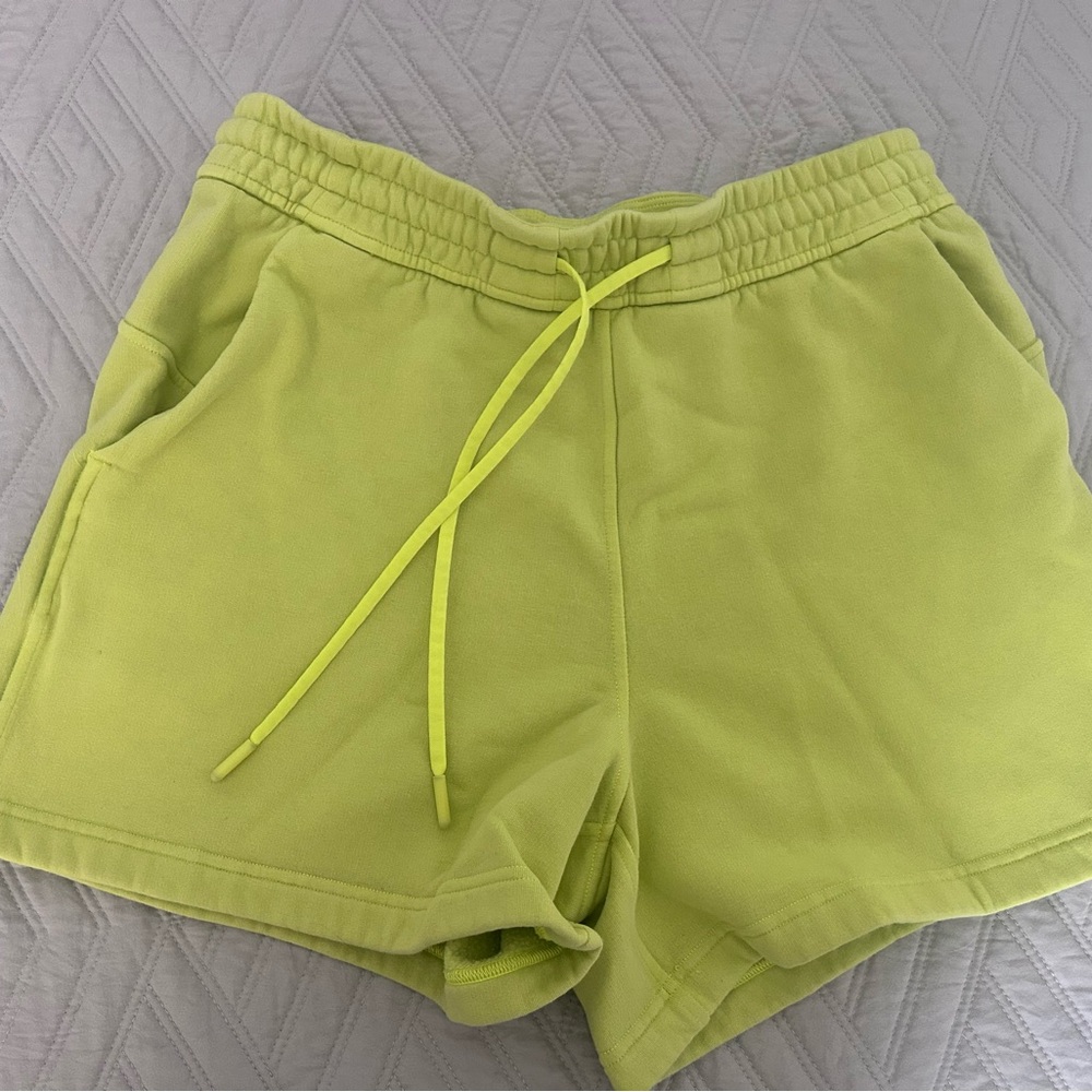Lululemon Lime Green Scuba High-Rise Short 5" Shorts